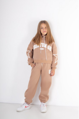 Костюм для дівчат